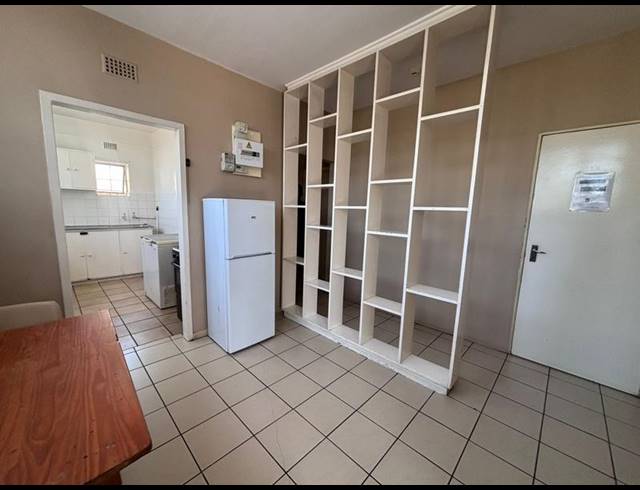 BUSINESS FOR SALE IN BRIXTON